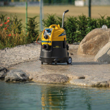 Fango Teichschlammsauger & Motorbürste mieten!