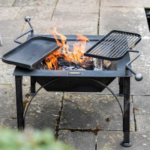 Quadratische Feuerschale BOX D mit schwenkbaren Grillrost